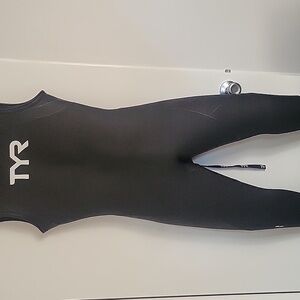 TYR Hurricane Wetsuit Size L